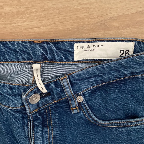 Rag and Bone low rise boyfriend jeans - Picture 2 of 8
